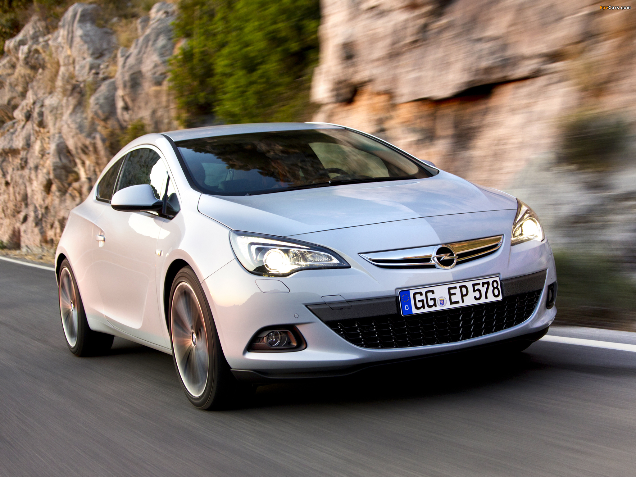 Opel Astra J 1.7CDTI primeste modificare de soft de la DimSport