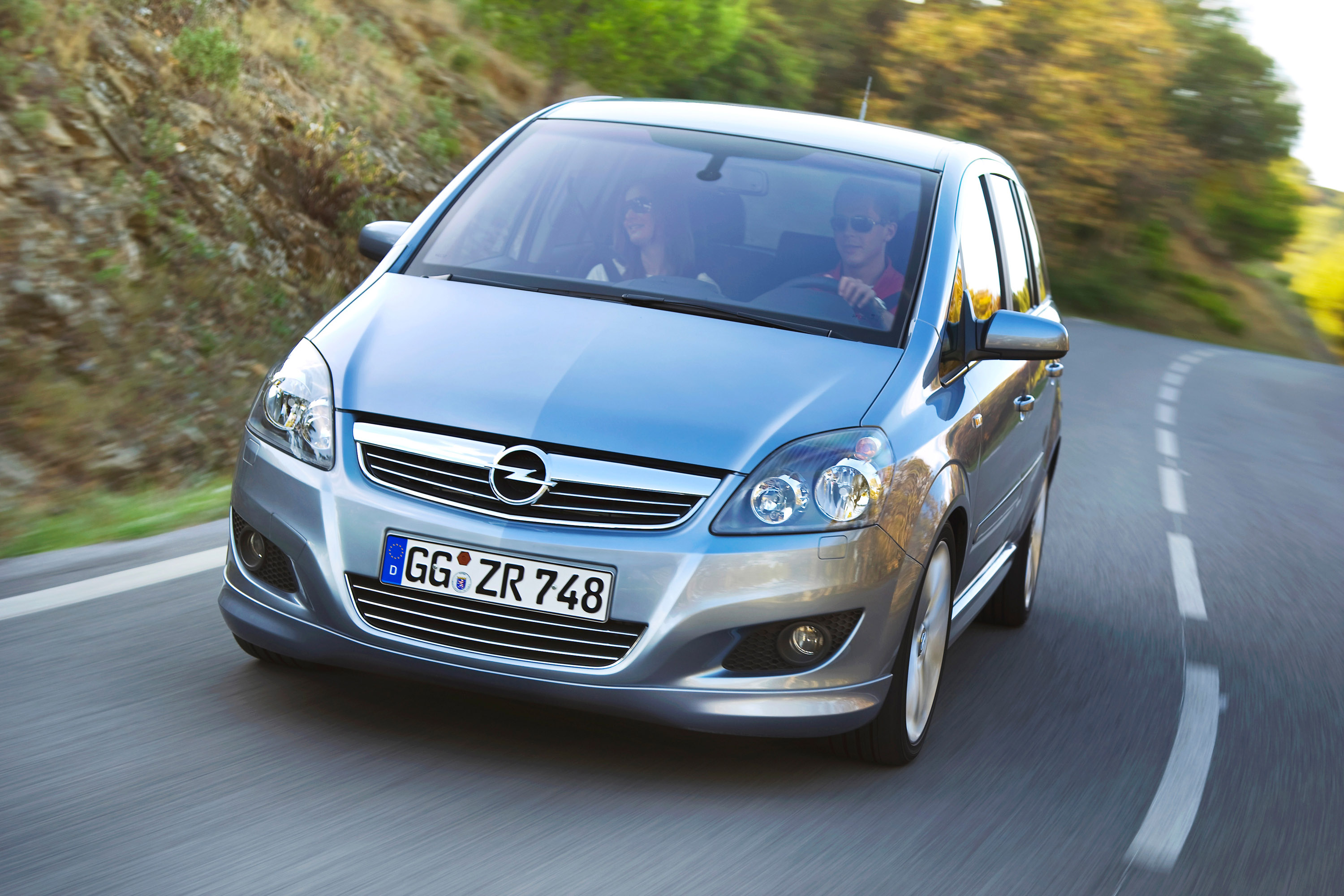 Opel Zafira 1.9 CDTi 16v 150cp